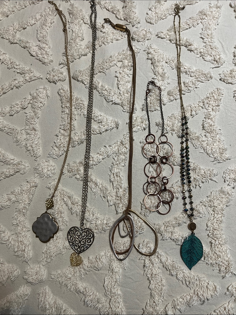 Gold and Silver Mixed Metal Leaf & Pendant Necklace Set - Unbranded